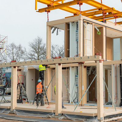 Universiteit van Nederland: Wonen we straks allemaal in houten huizen?