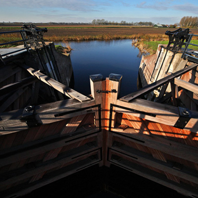 Houten damwanden voldoen ruimschoots aan ontwerplevensduur